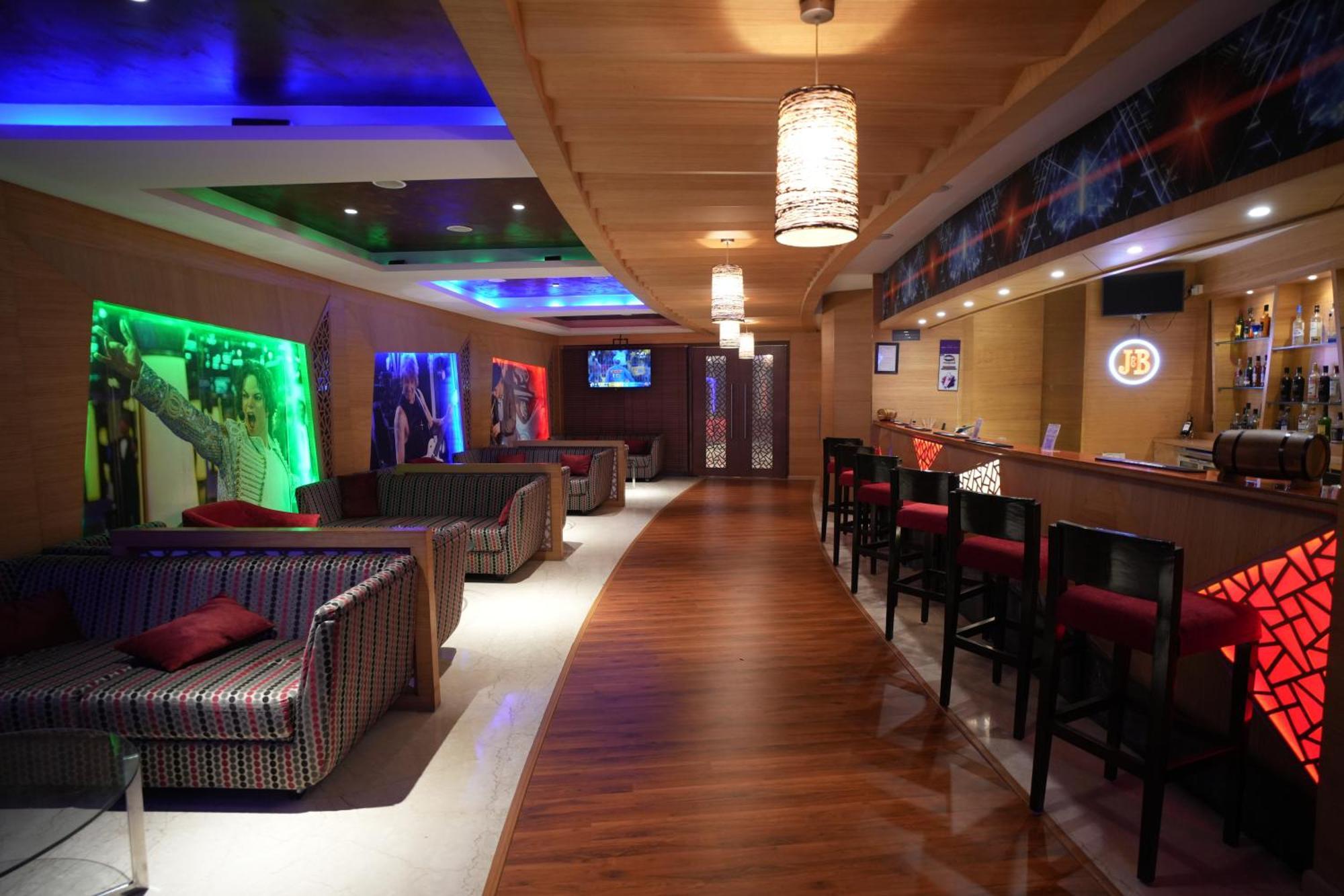 Radisson 4*