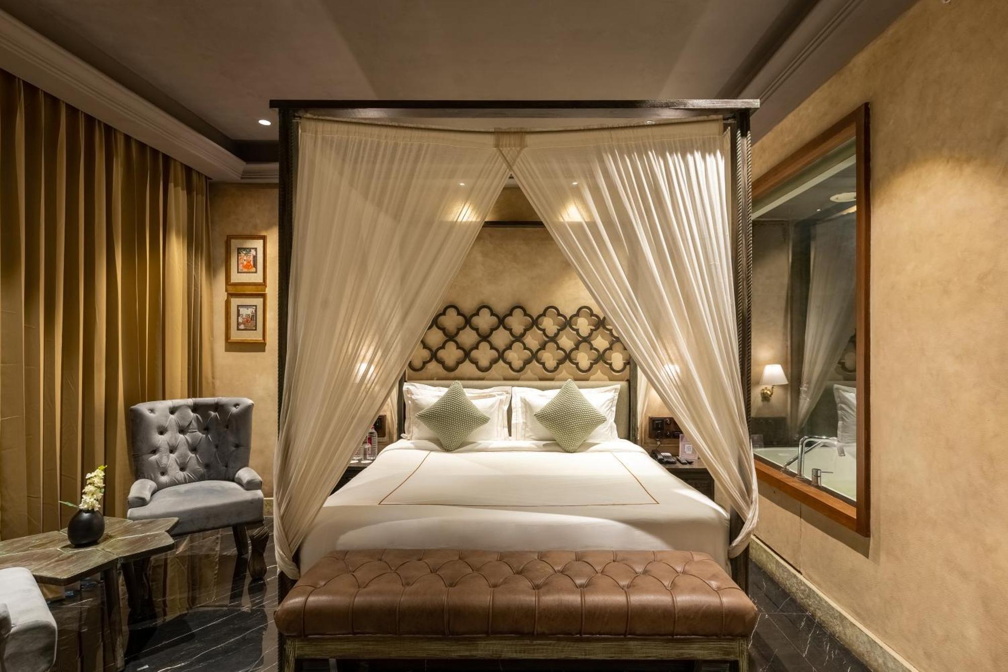 Hotel Historia Royal
