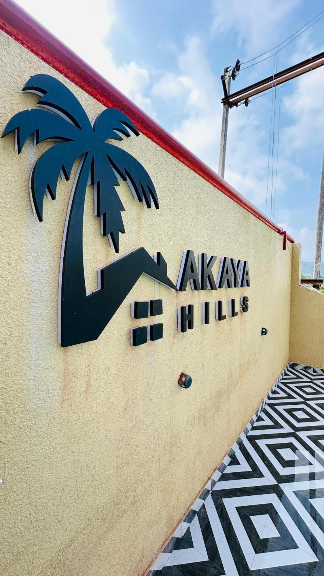 Akaya Hills