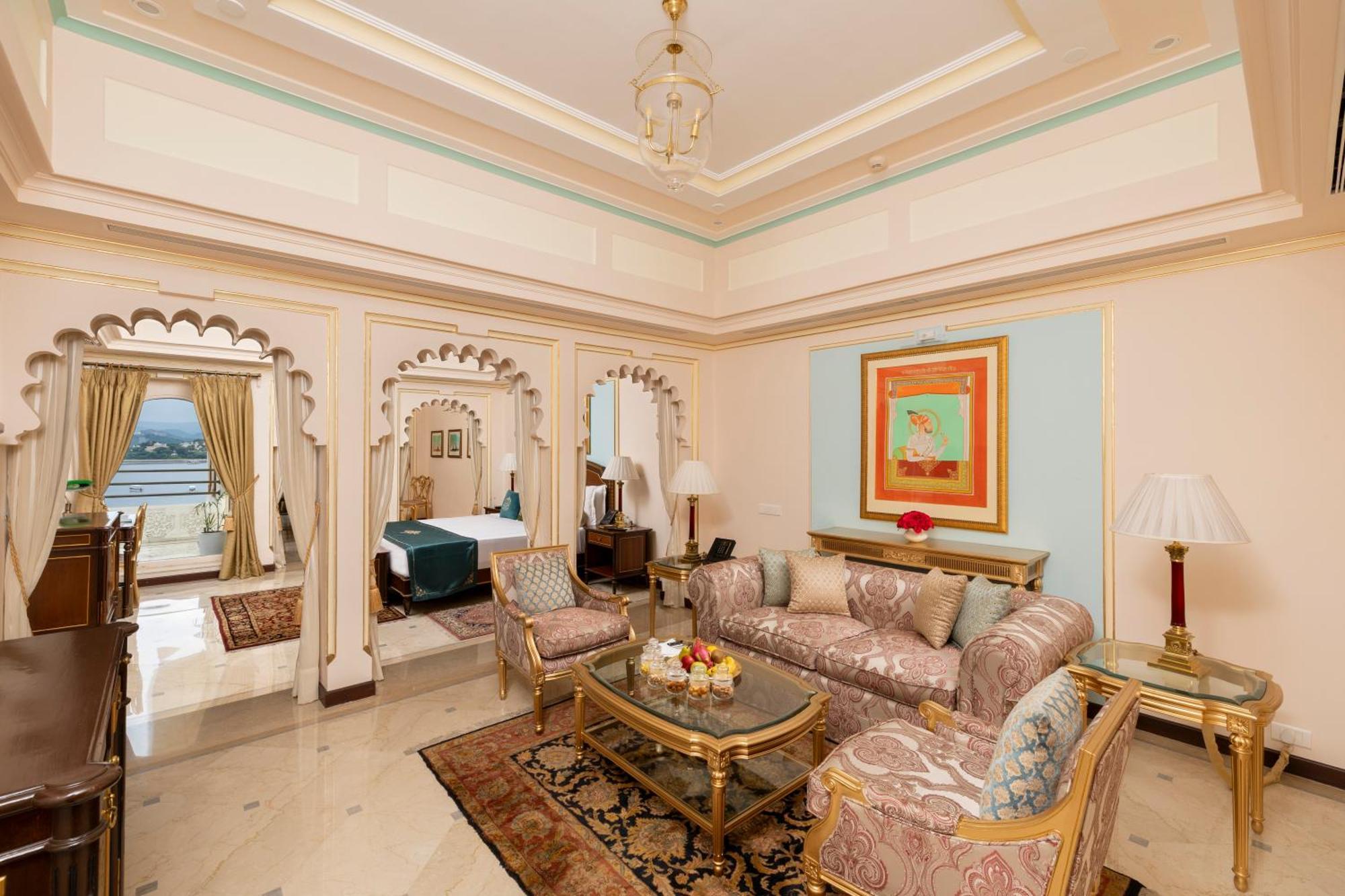 Hotel Taj Fateh Prakash Palace 5*