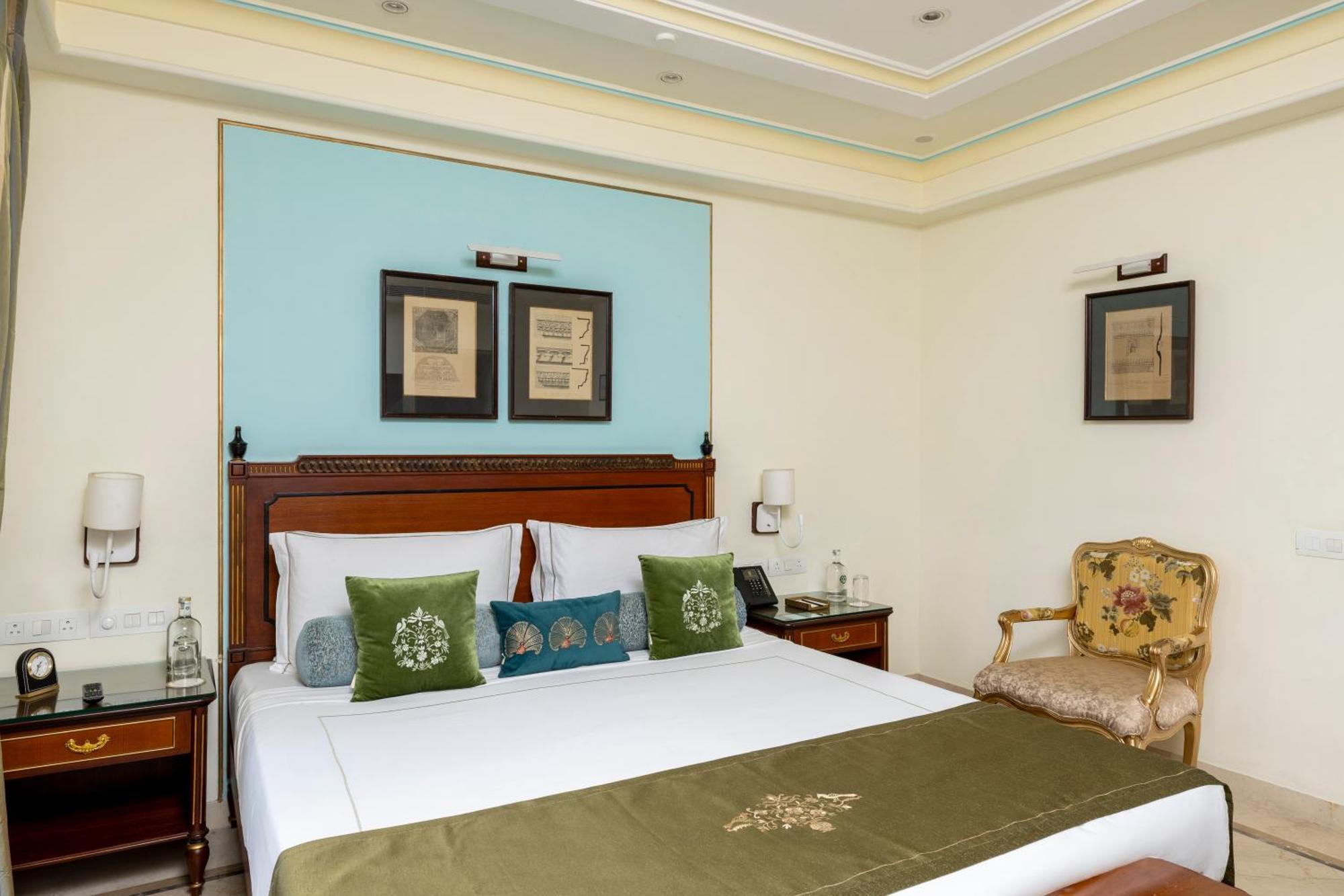 Hotel Taj Fateh Prakash Palace