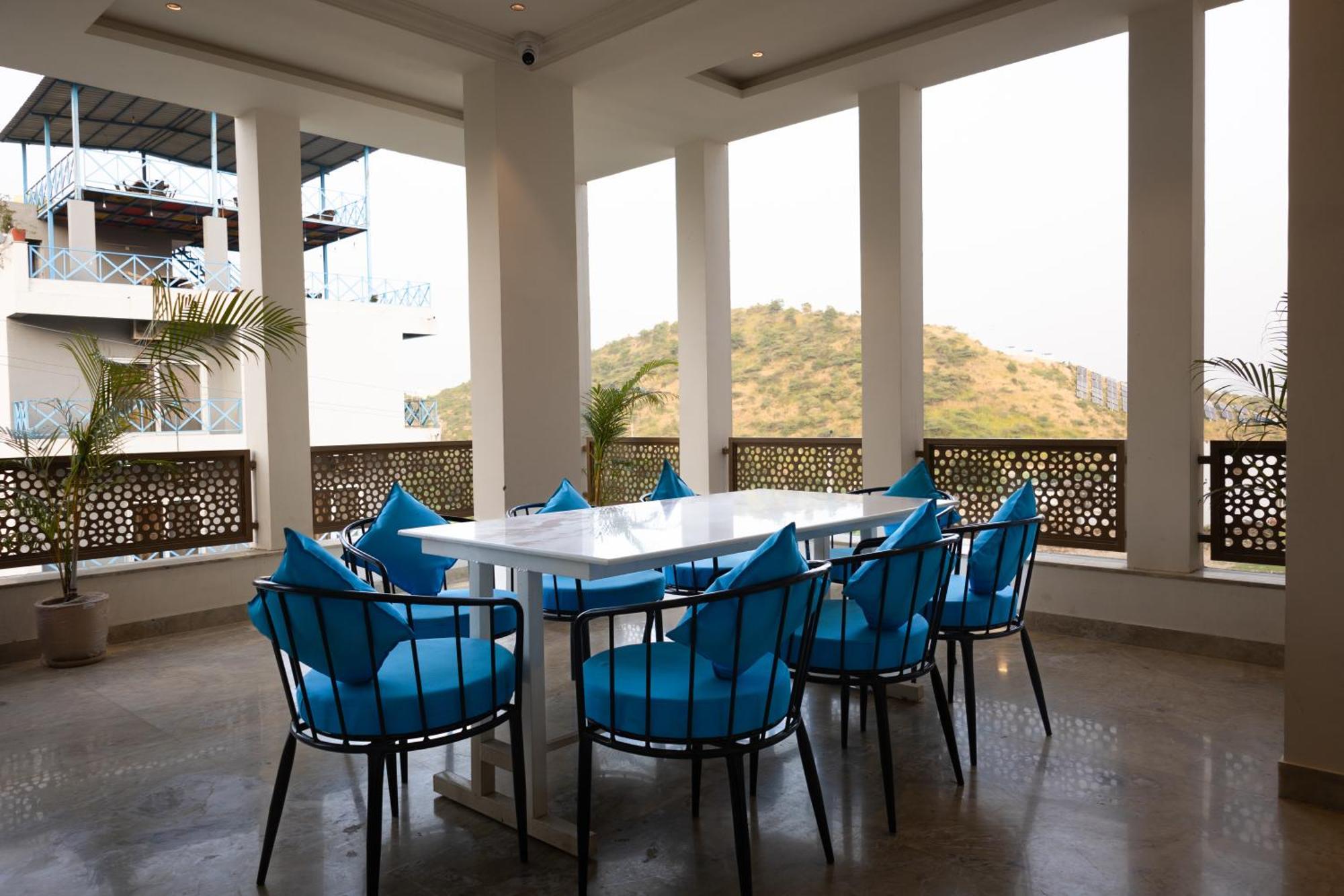 Akaya Hills Resort
