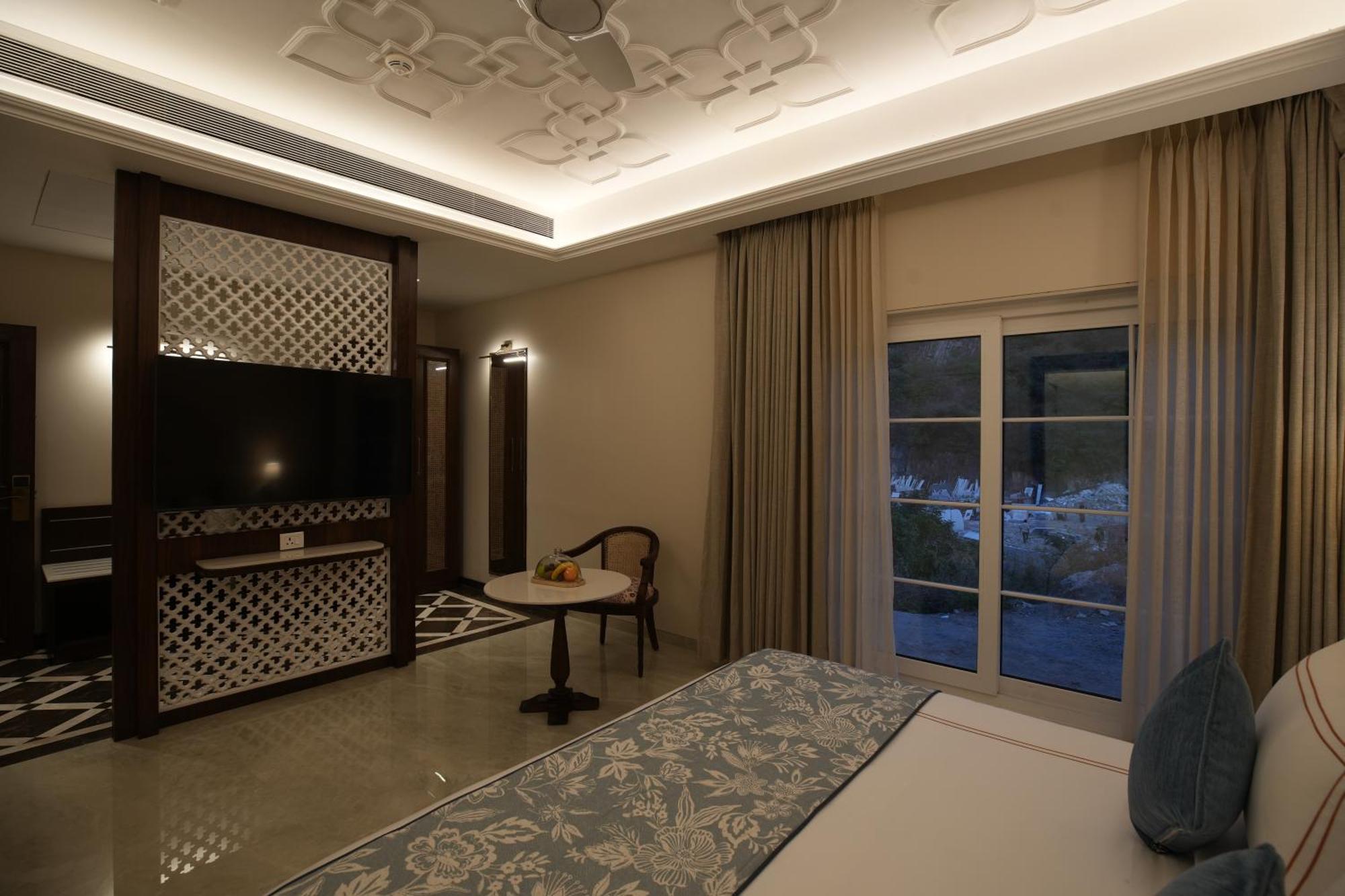 Sayaji & Hotel Udaipur
