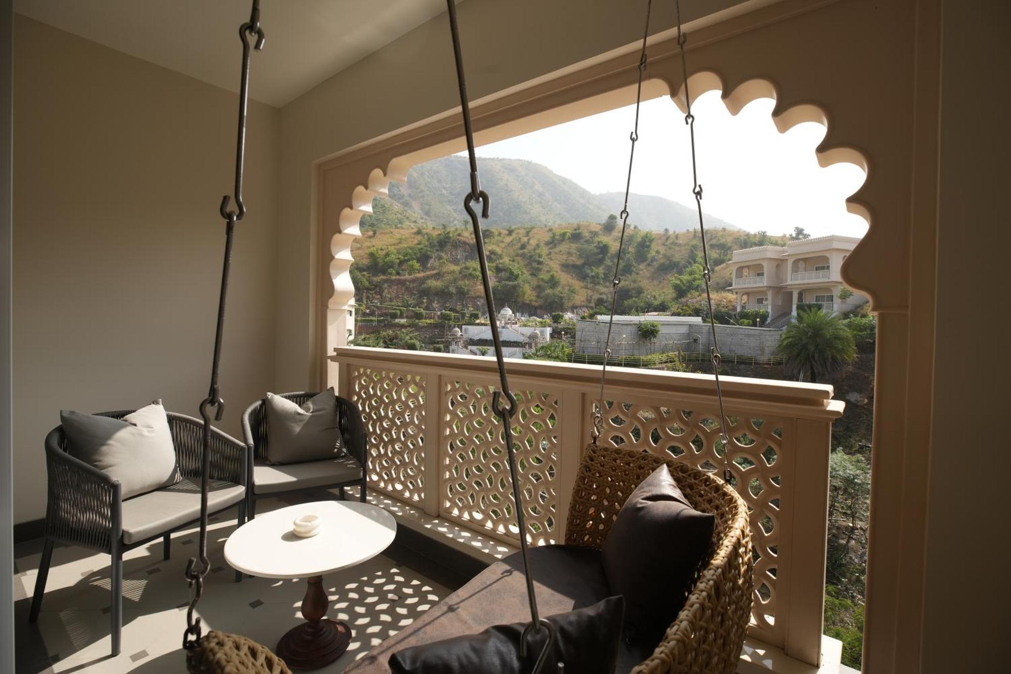 Hotel Sayaji &