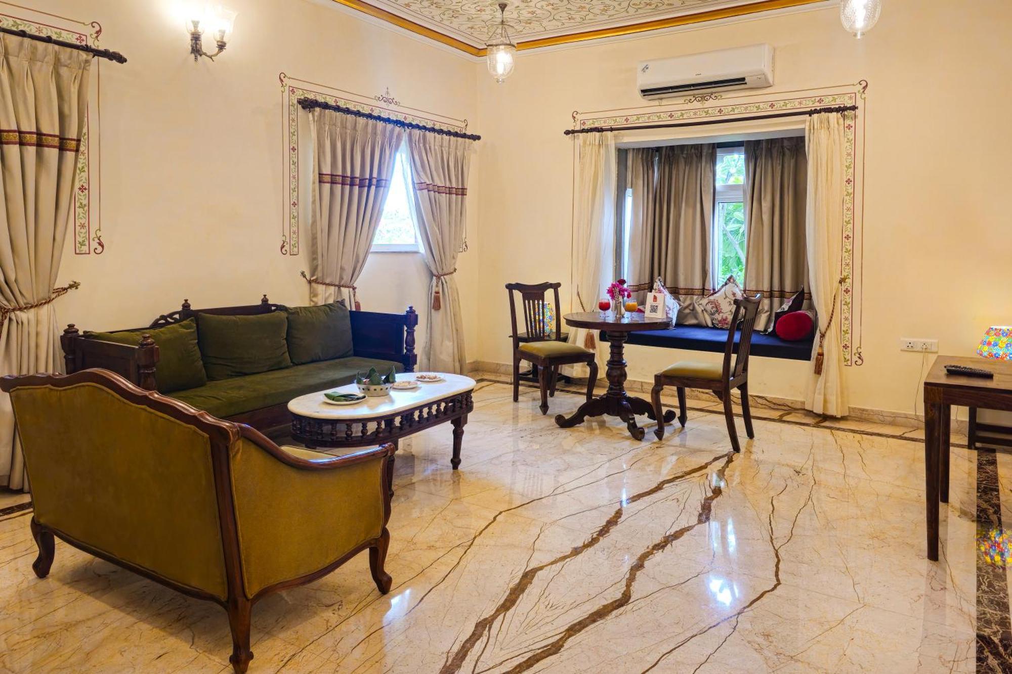 Hotel The Amargarh 4*