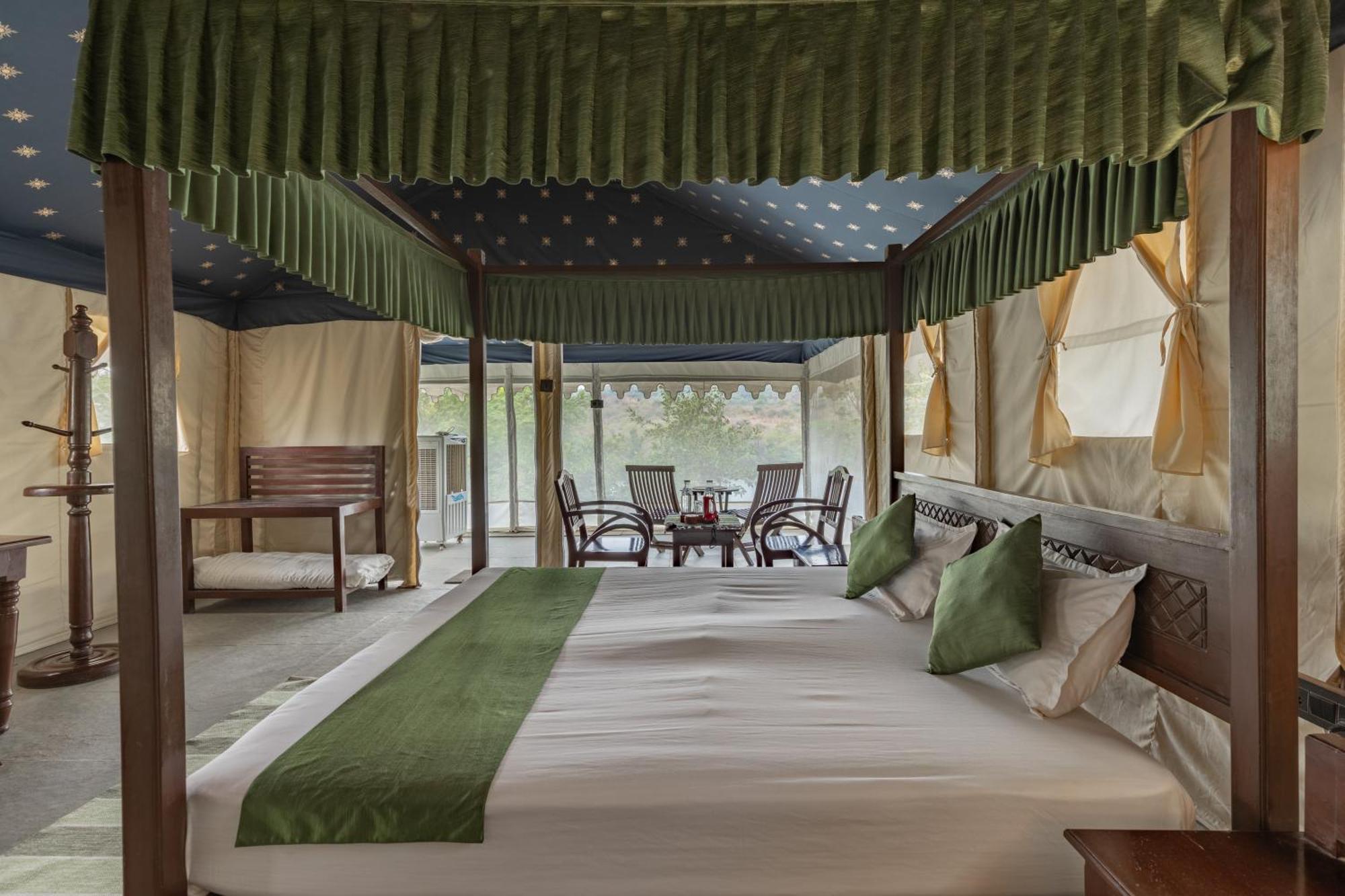 Dera Baghdarrah Nature Retreat