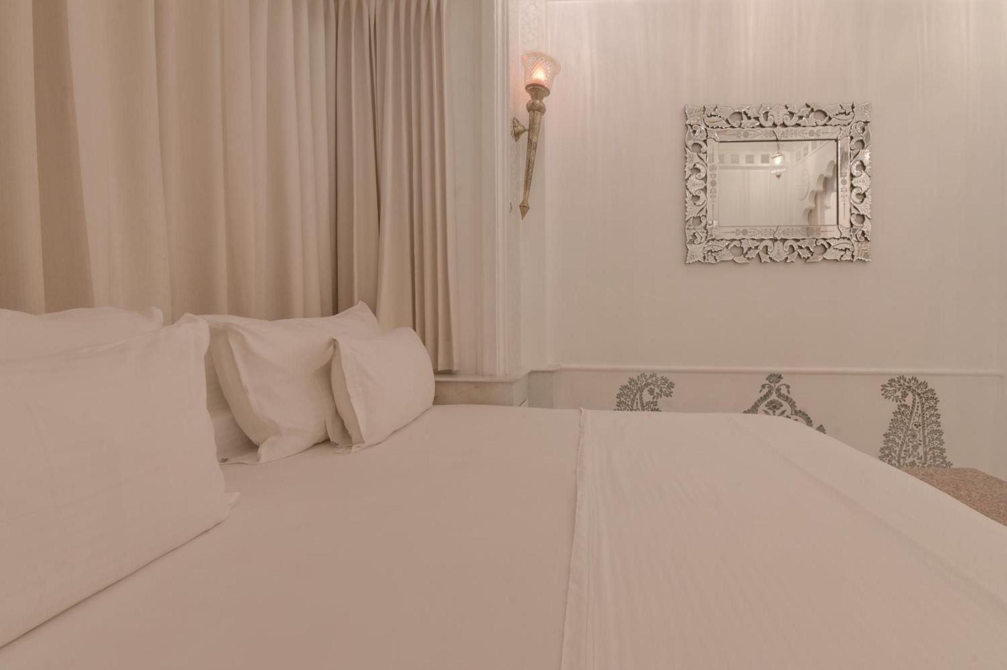 Jagat Niwas Palace Hotel 4*
