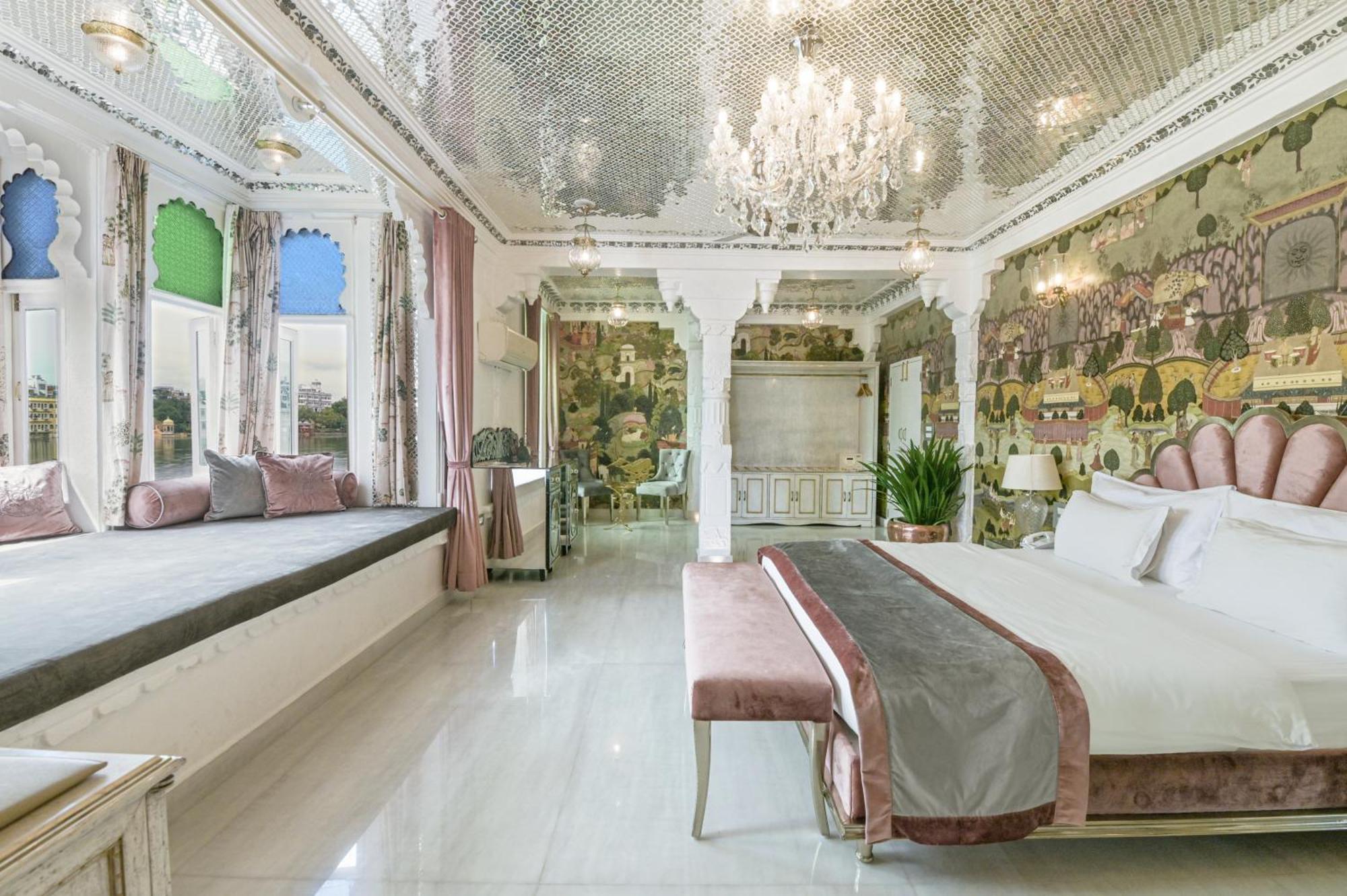 Hotel Jagat Niwas Palace 4*