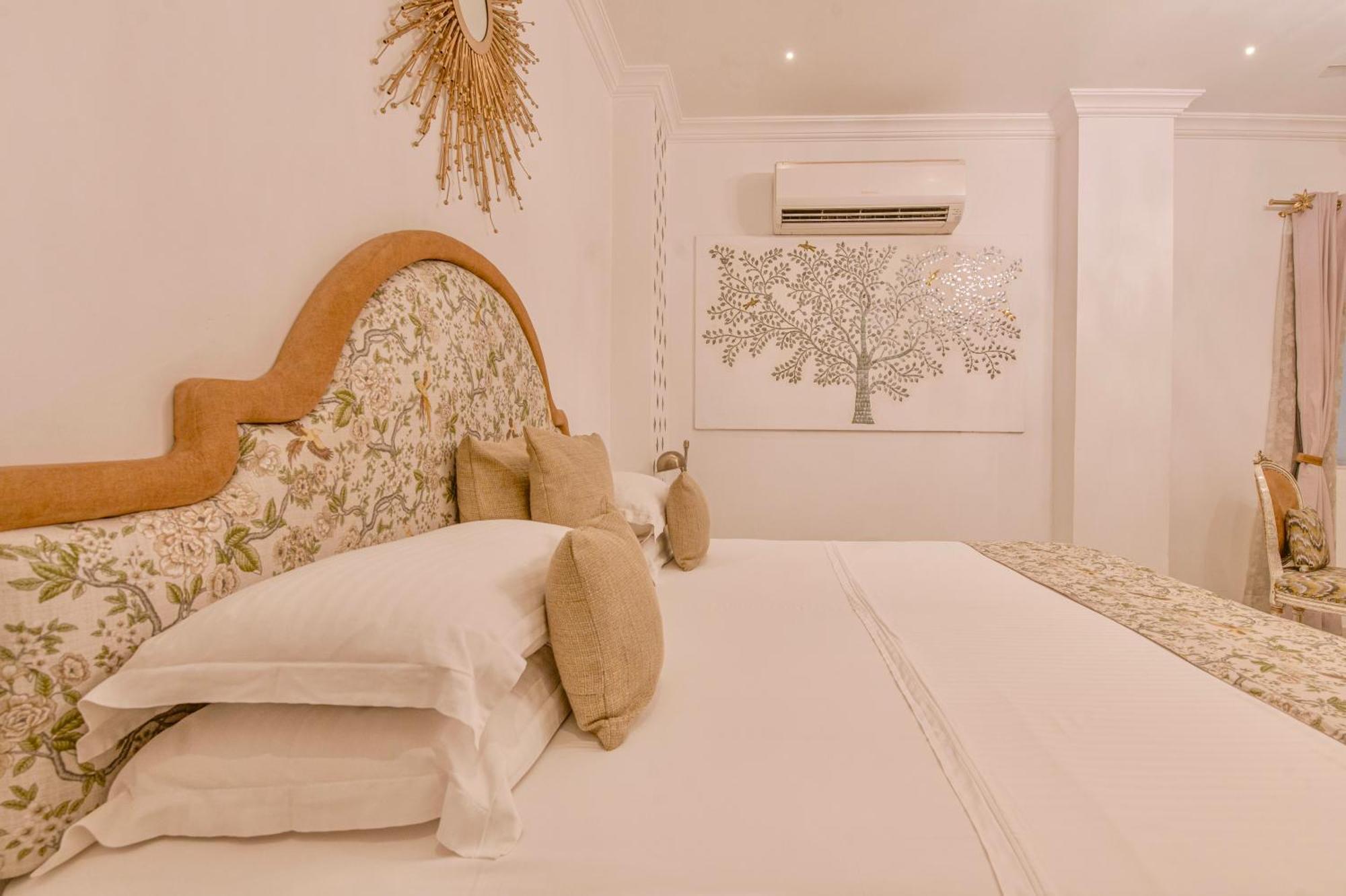 Jagat Niwas Palace Hotel Udaipur