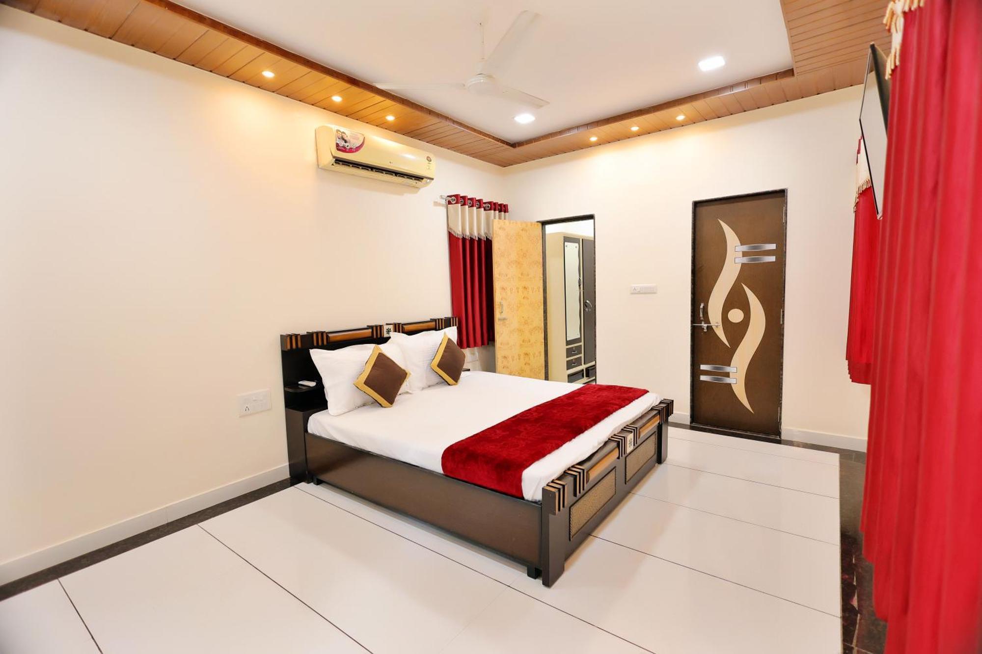 Resort Manas By Rudrakshi Udaipur