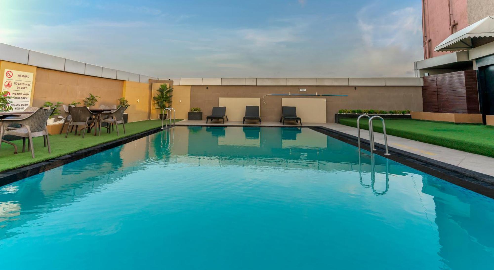 Radisson 4*
