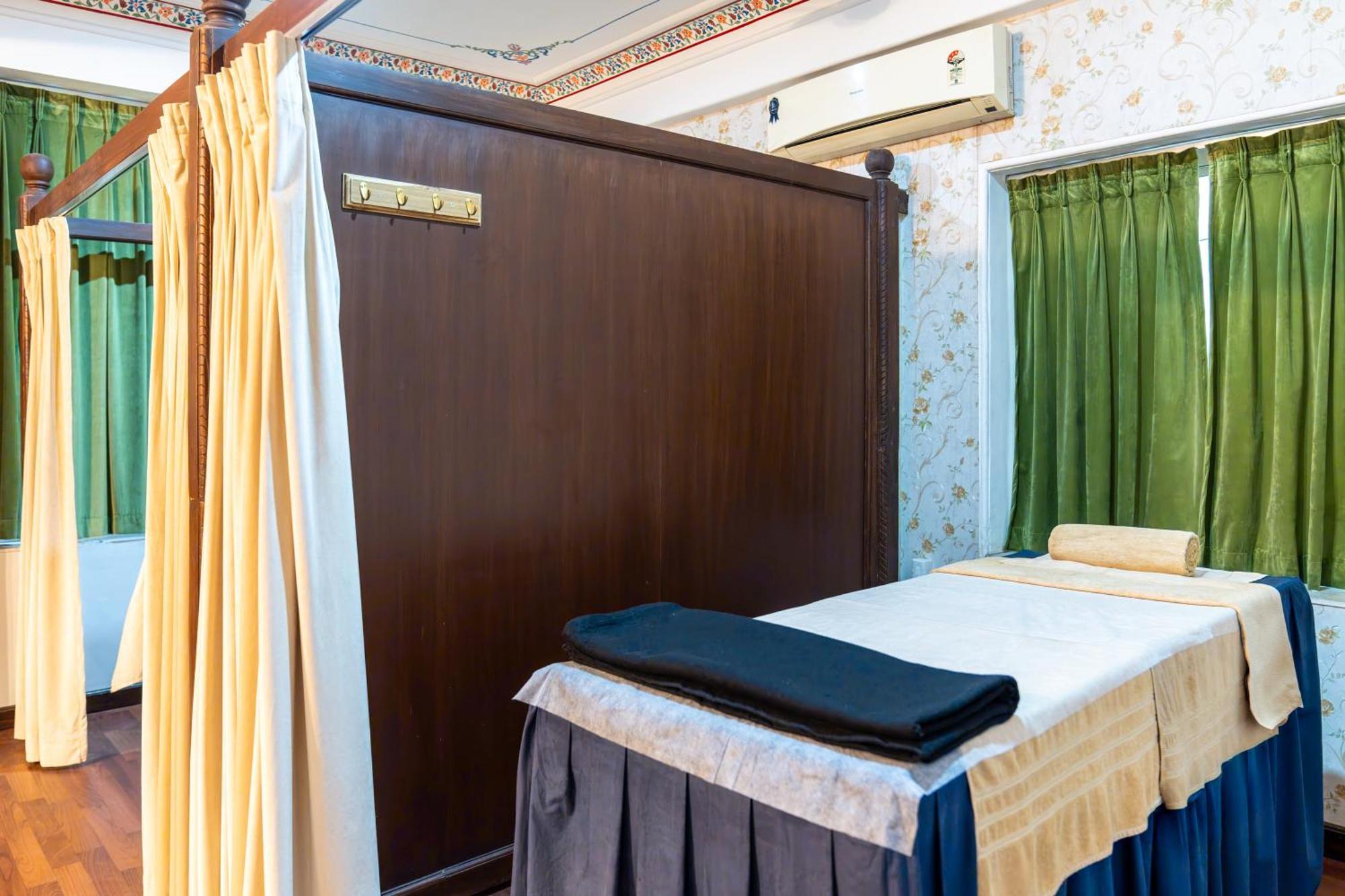 Hotel Udaigarh -