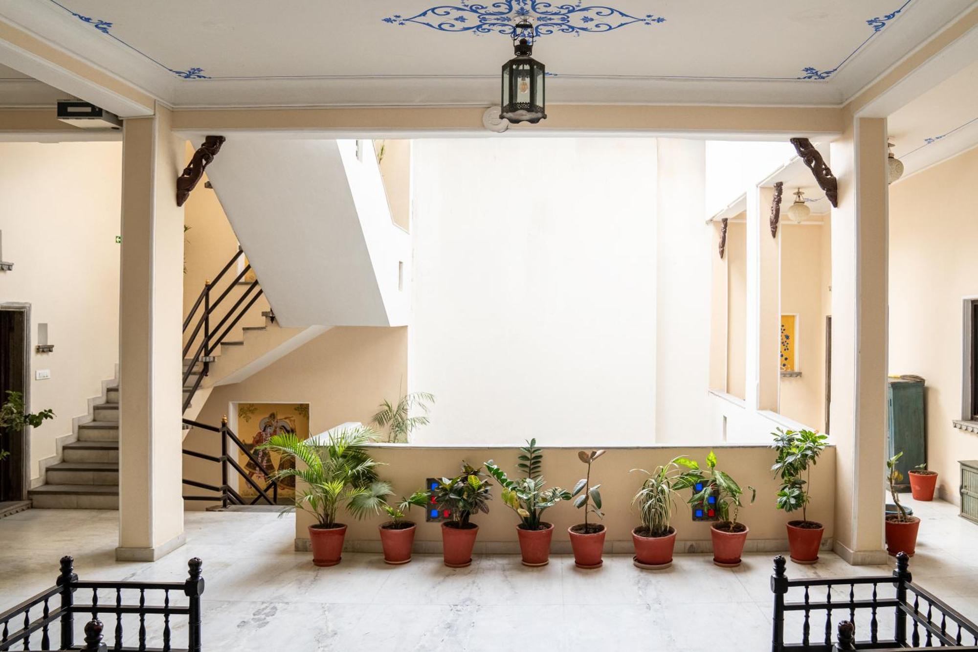 Hotel Udaigarh - 3*