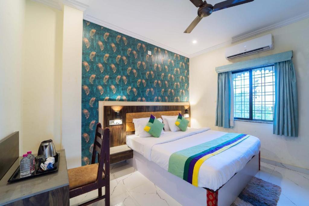 Vedic Vista Hotel 3*