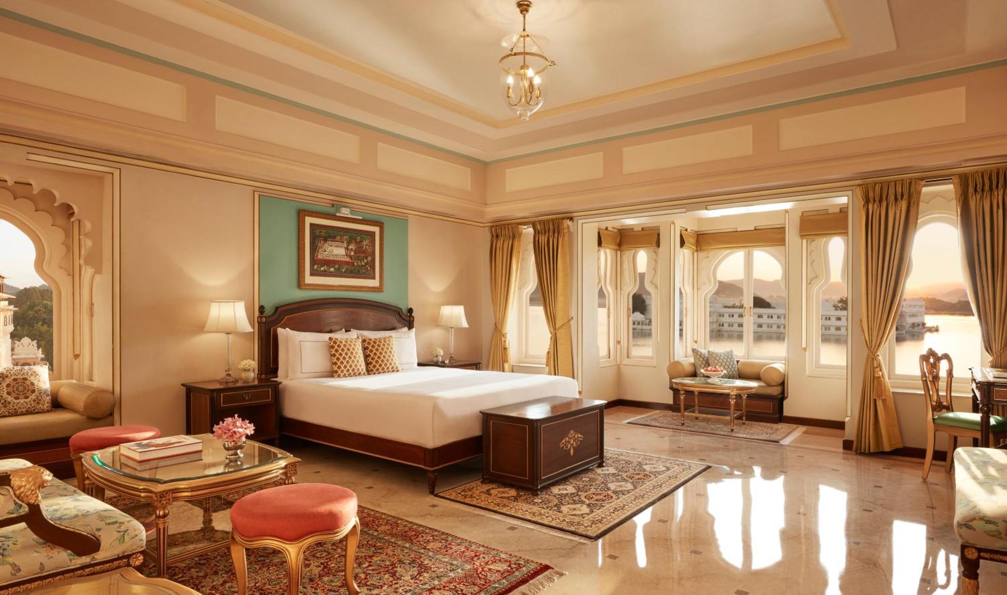 Taj Fateh Prakash Palace 5*