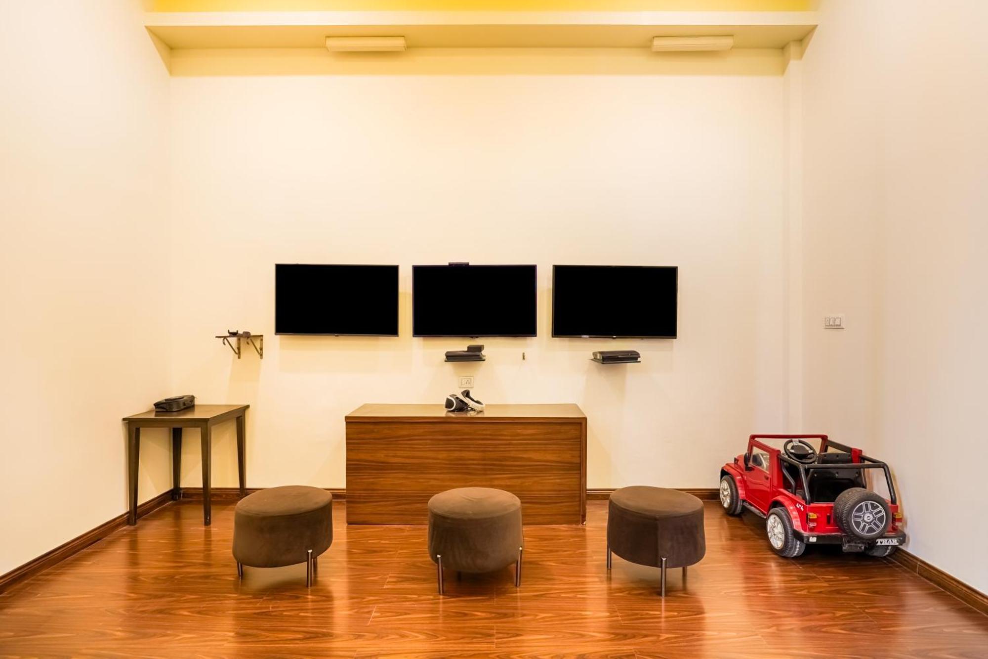 Club Mahindra 4*