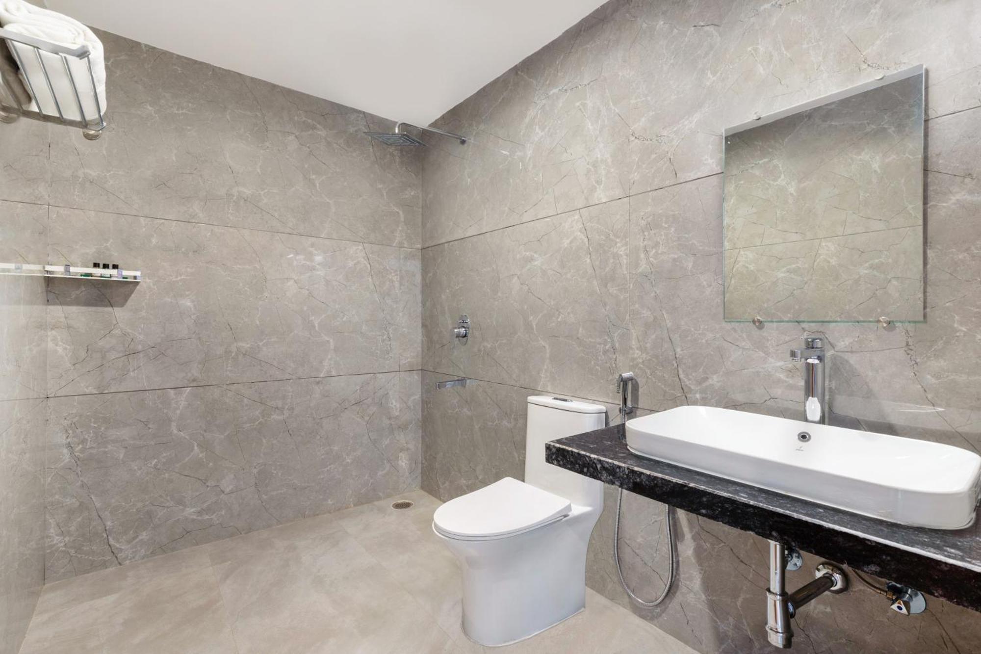 Seasons- A Boutique Hotel 3*