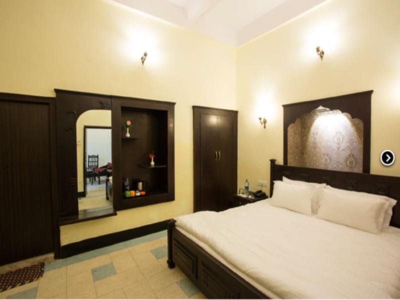 Hotel The Fateh By Le 3*