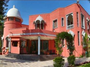 Hotel Oriental Palace