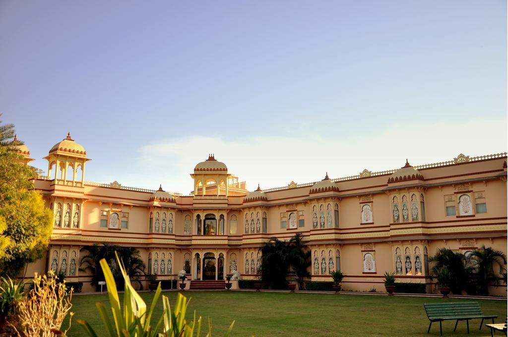 Juesta Rajputana & Convention Centre, 5*