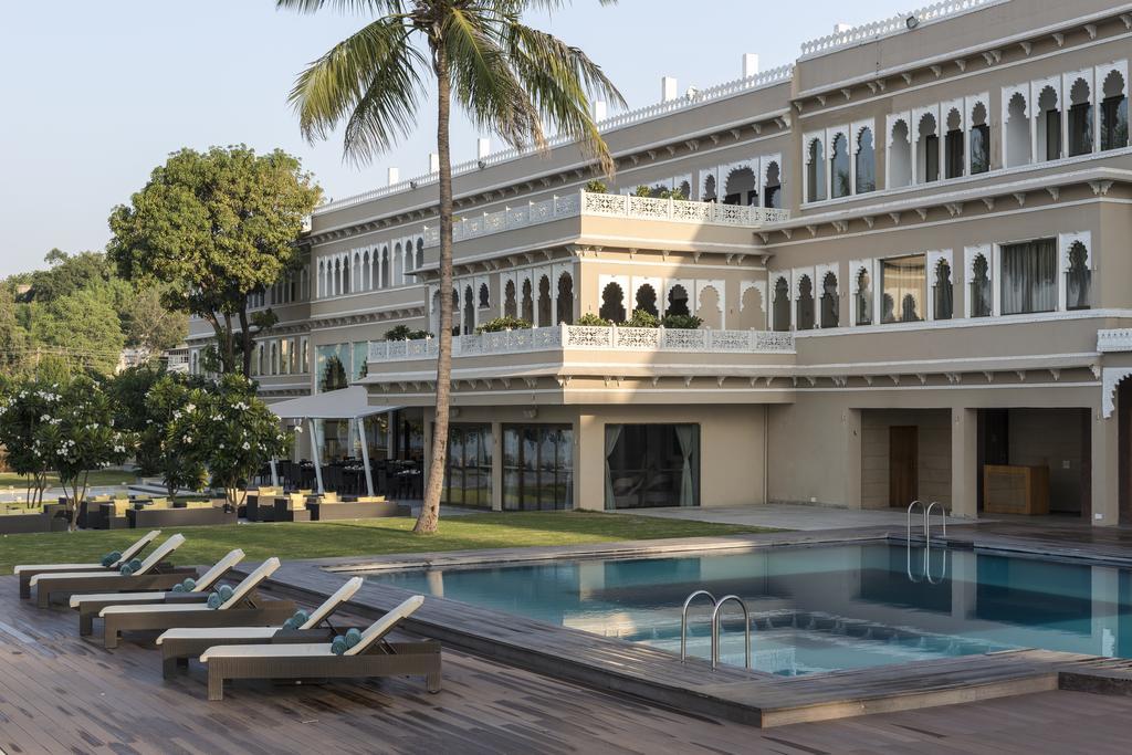 Hotel Lakend 5*