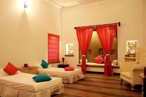 Hotel Udaigarh - 3*