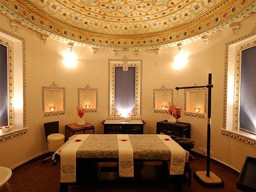 Jagmandir Island Palace - Grand Heritage Udaipur