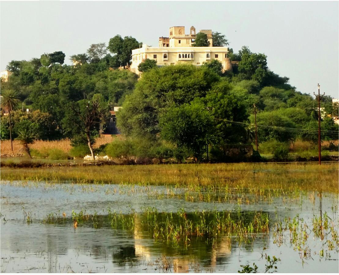 Titardi Garh- 18th Century Castle Homestay