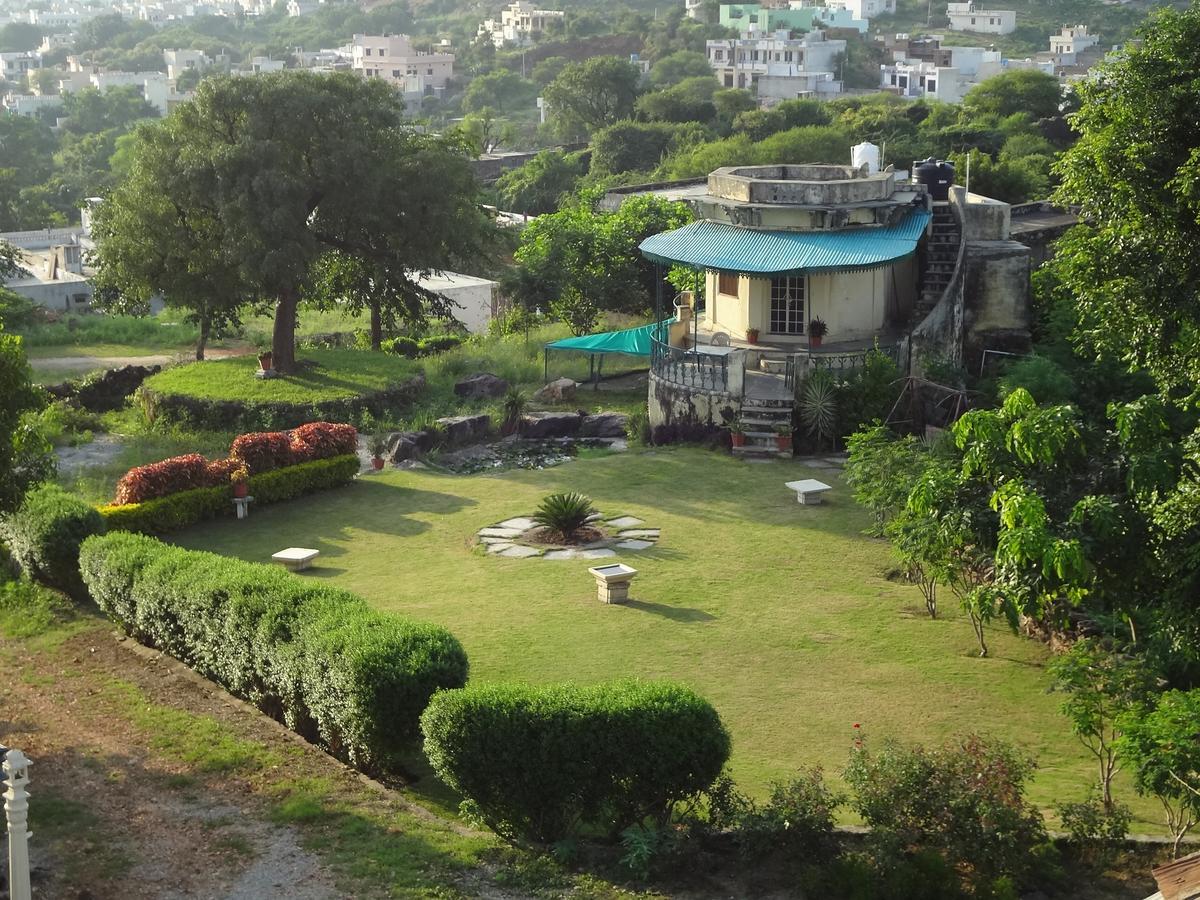 Titardi Garh- 18th Century Castle