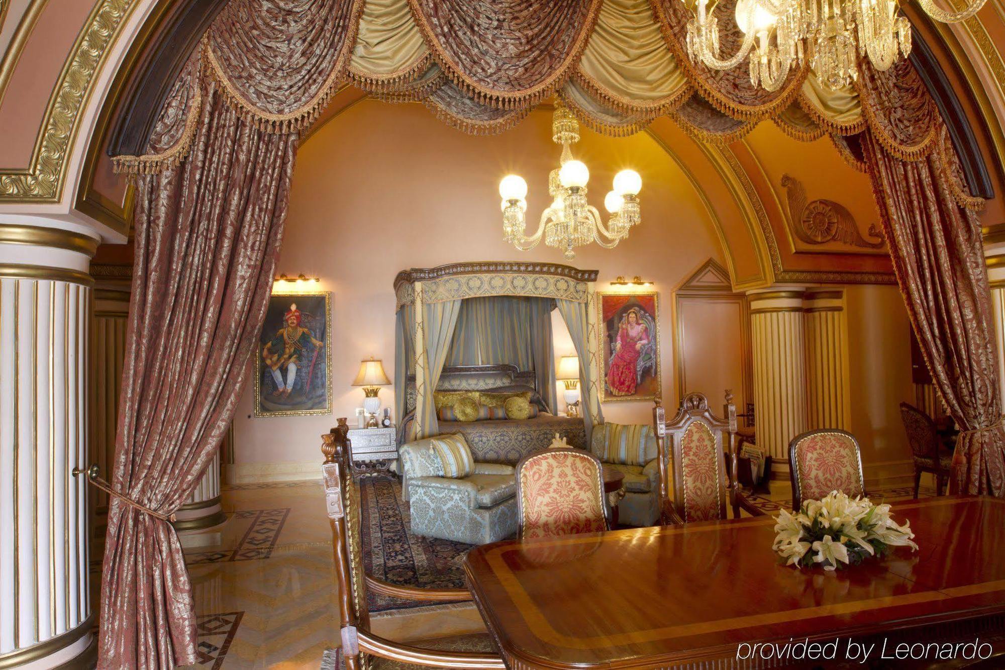 Taj Palace 5*