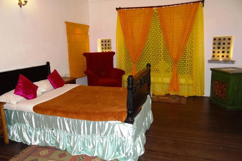 Hotel Udaigarh - 3*