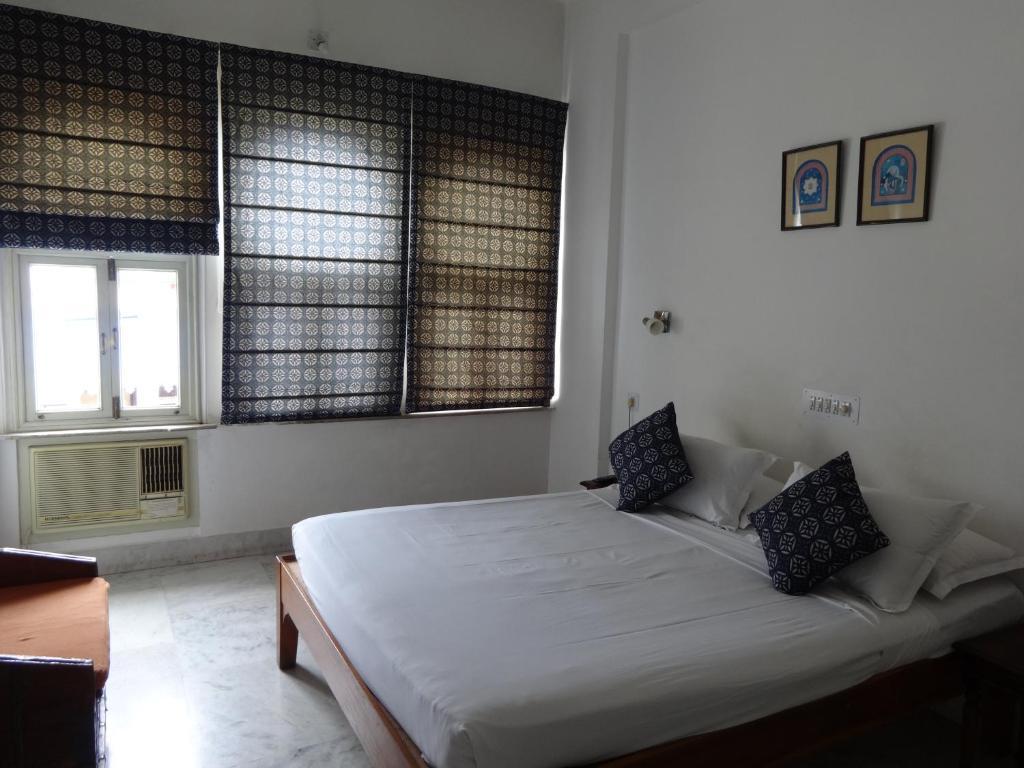 Jaiwana Haveli Hotel