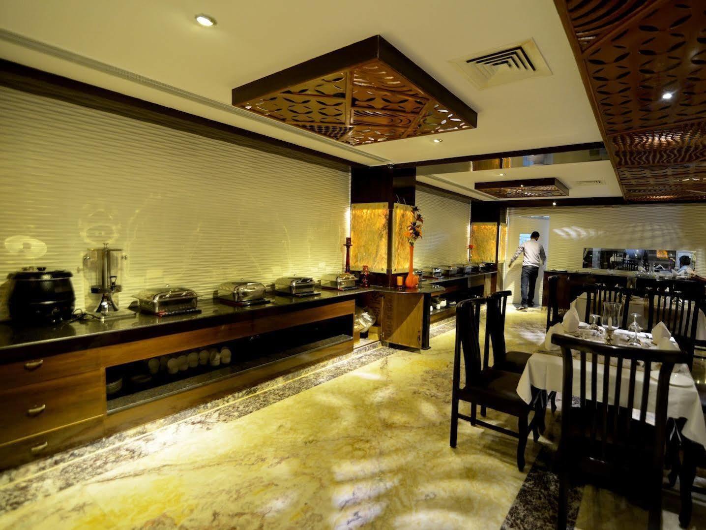 Zone Connect By The Park,udaipur 3*