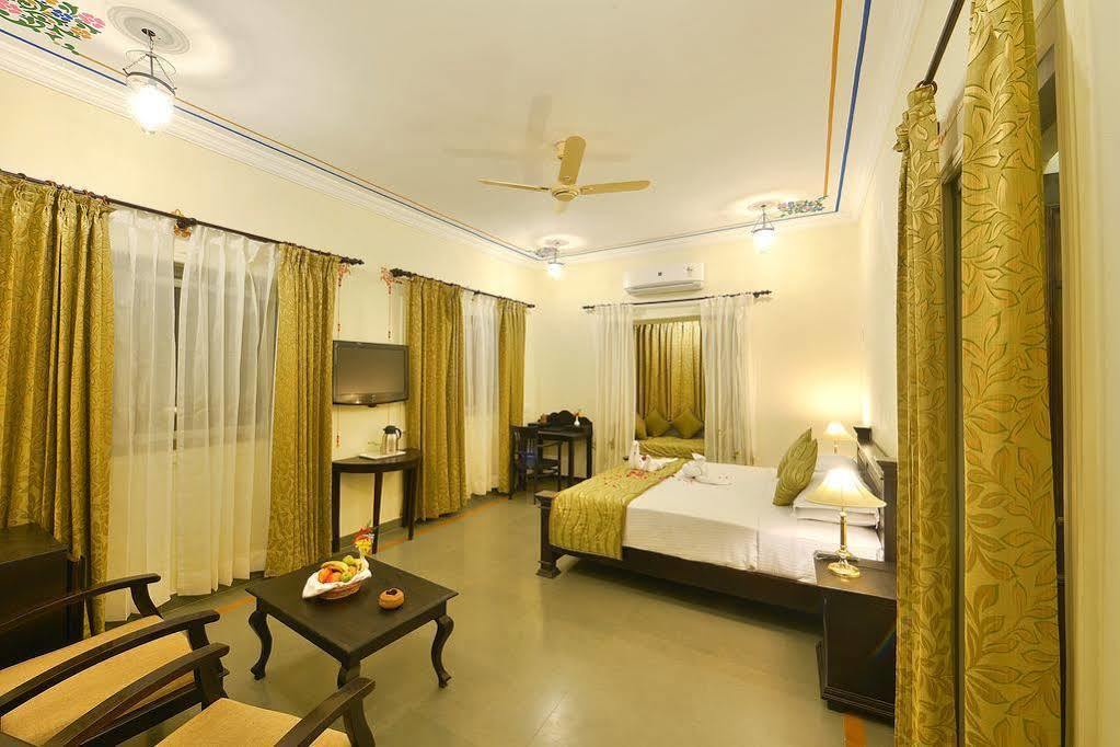 The Amargarh Hotel