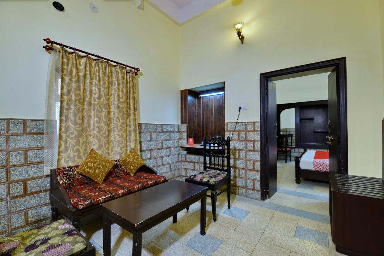 Hotel The Fateh By Le 3*