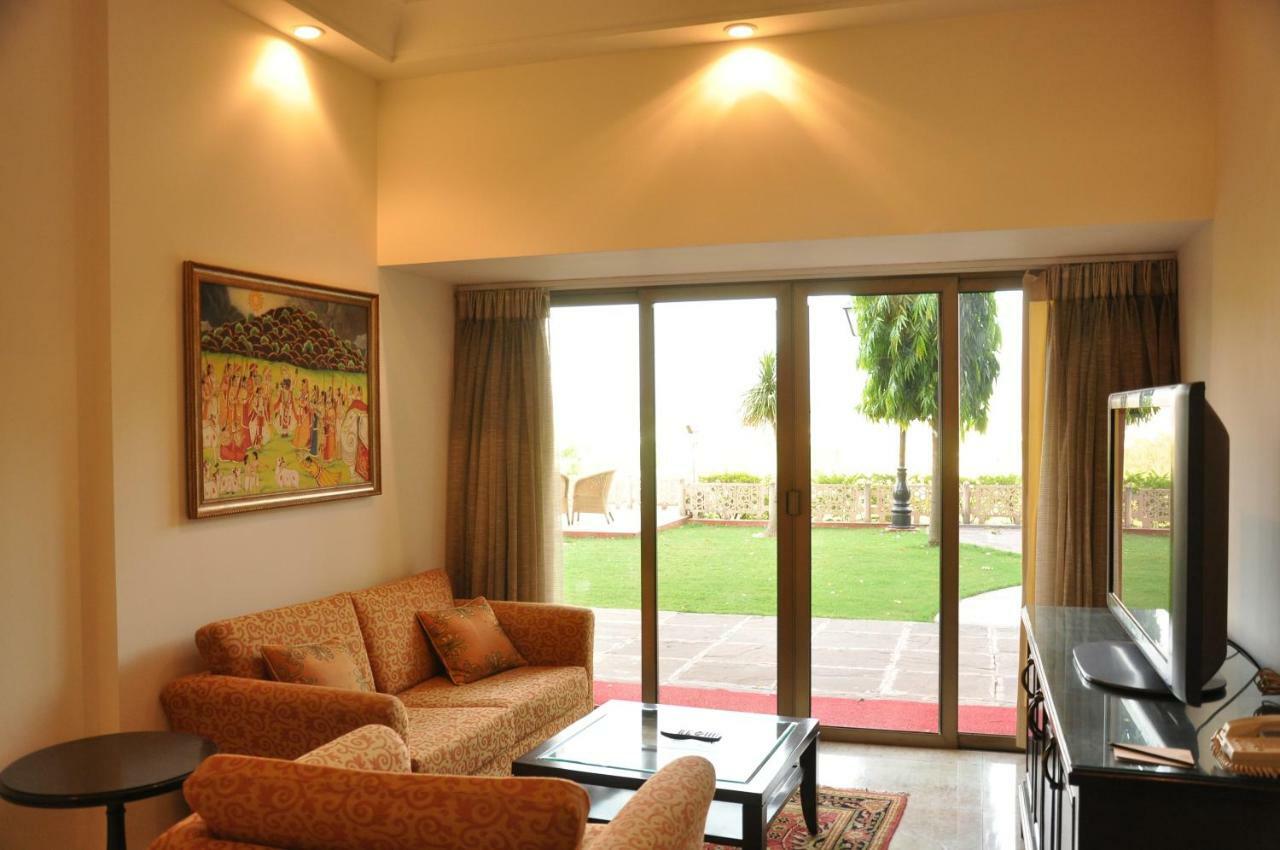 The Lalit Laxmi Palace 5*