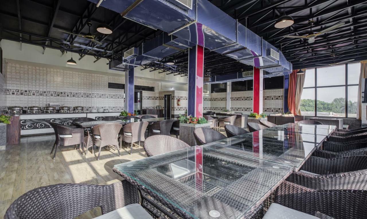 Hotel Royal Dezire 4*