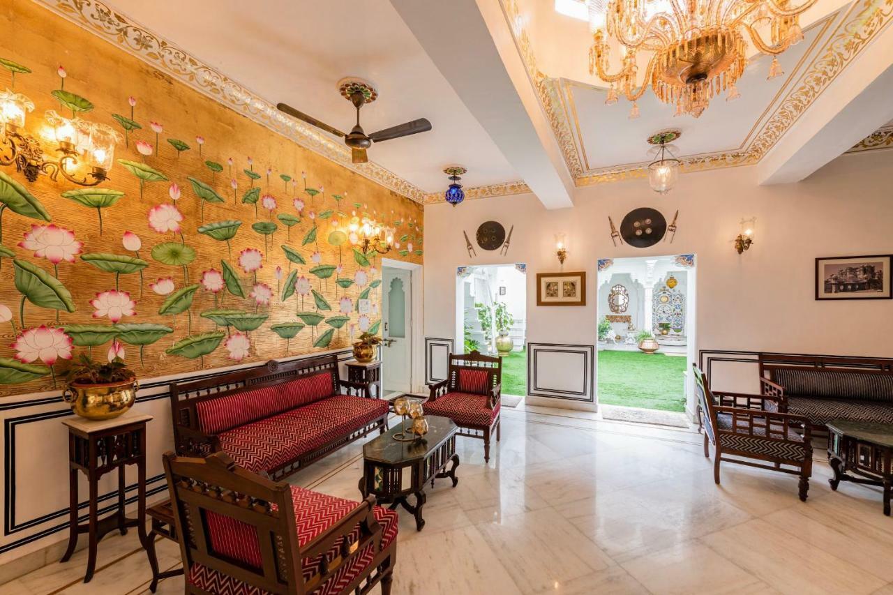 Jagat Niwas Palace 4*