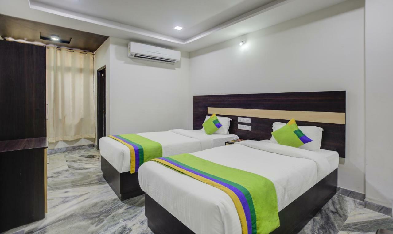 Hotel Royal Dezire 4*