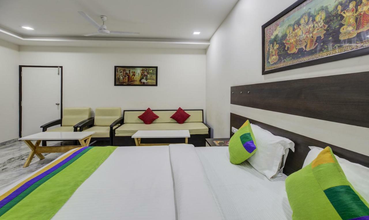 Royal Dezire Udaipur