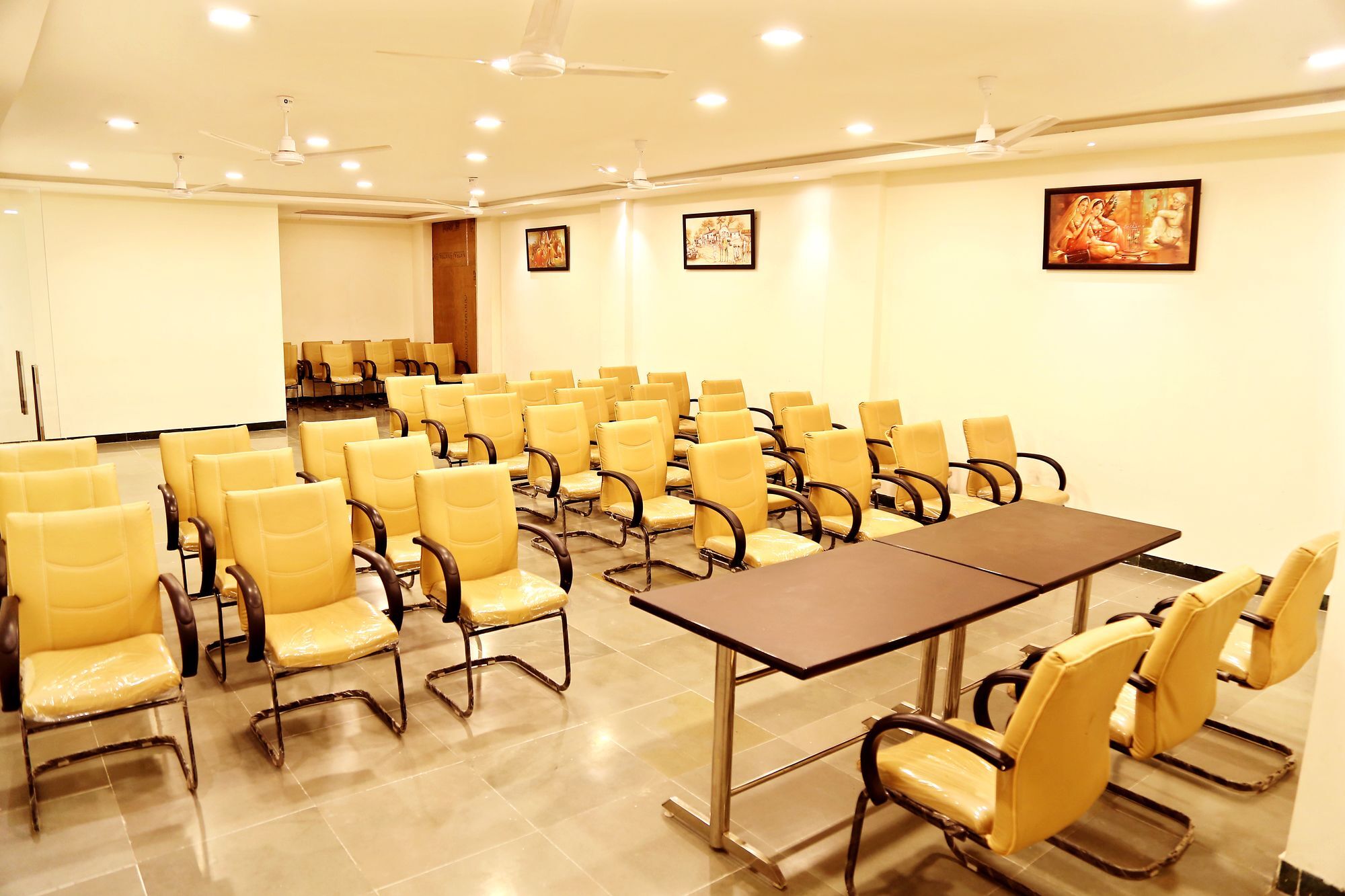 Royal Dezire Hotel Udaipur