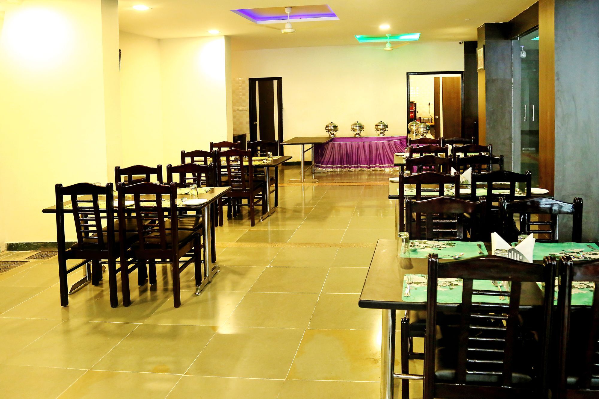 Royal Dezire Hotel