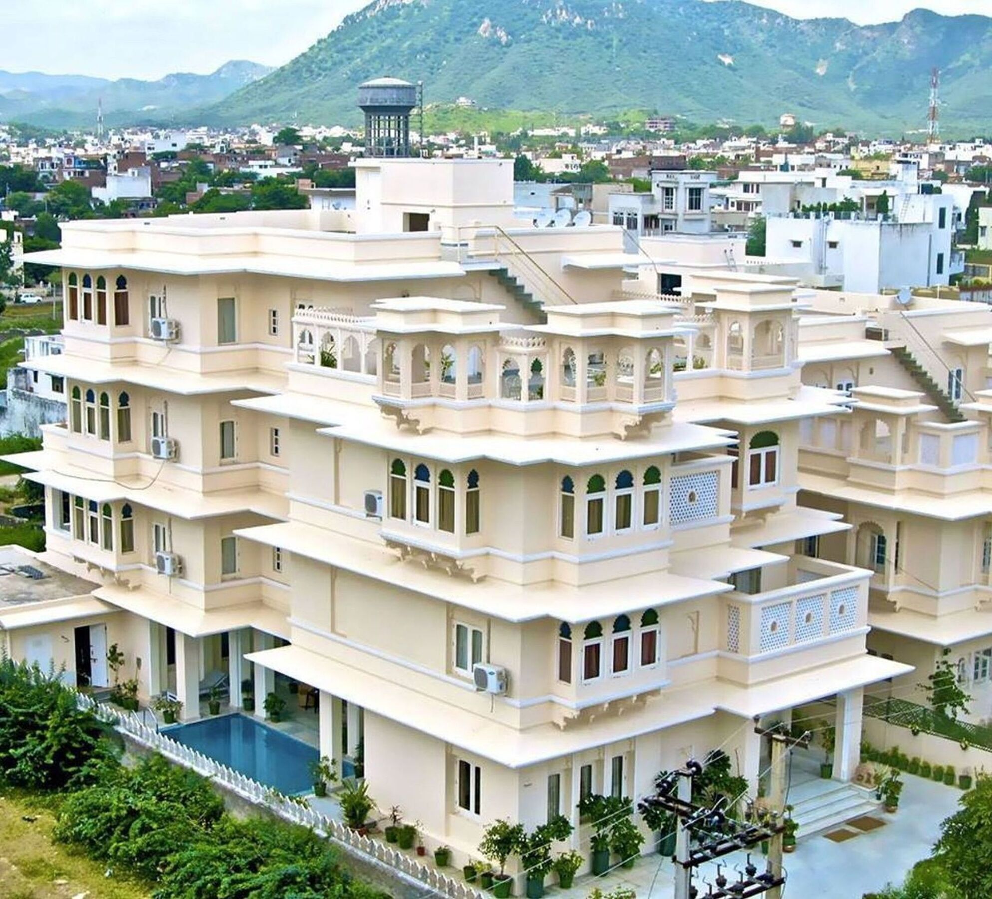 Akshay Niwas Boutique Luxury Hotel