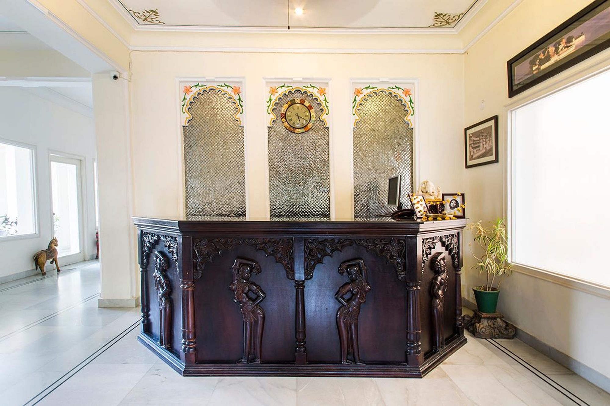 Hotel Akshay Niwas Boutique Luxury 4*