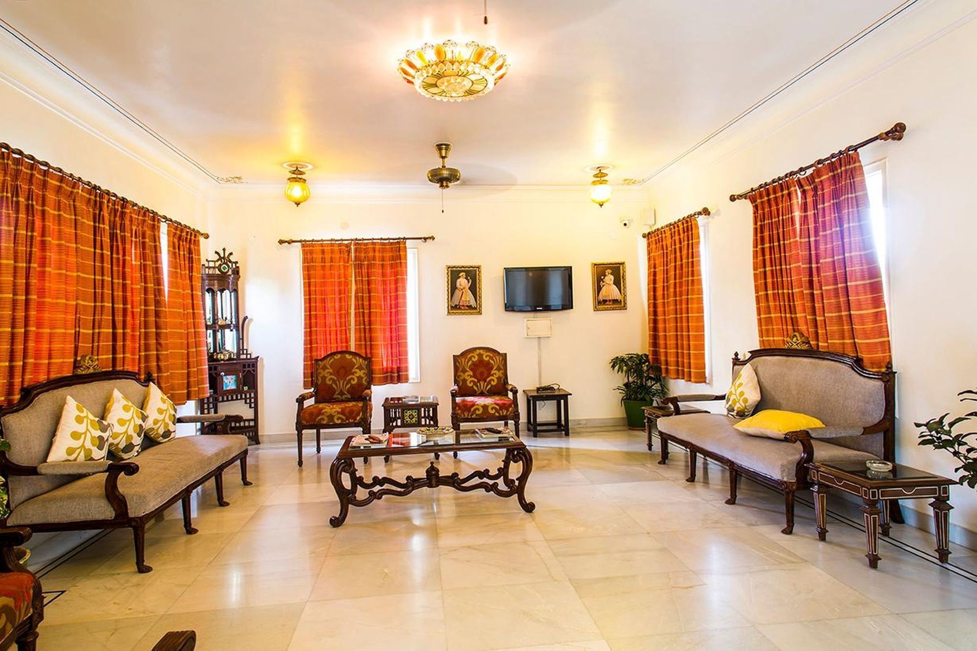 Hotel Akshay Niwas Boutique Luxury 4*