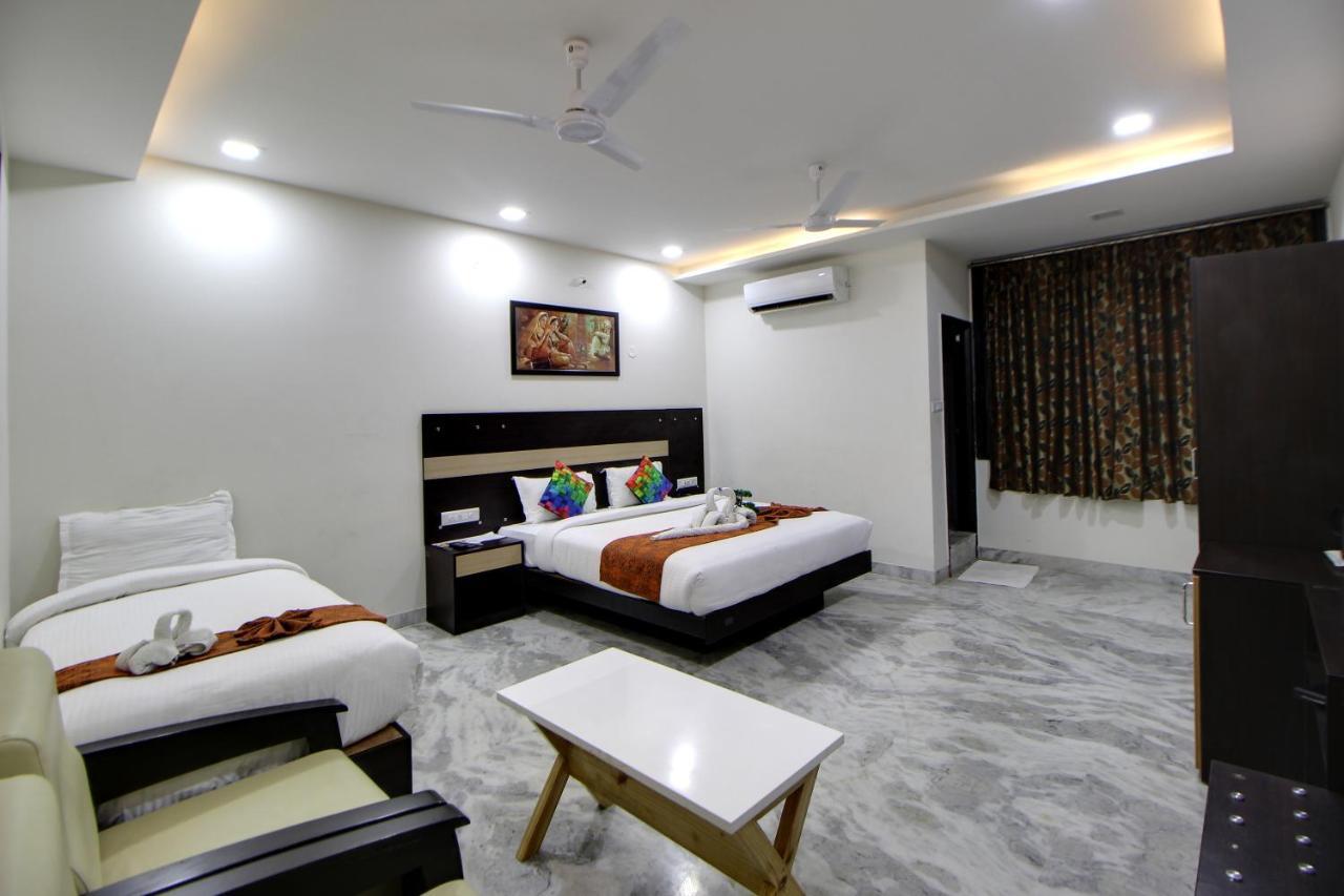 Hotel Royal Dezire 4*