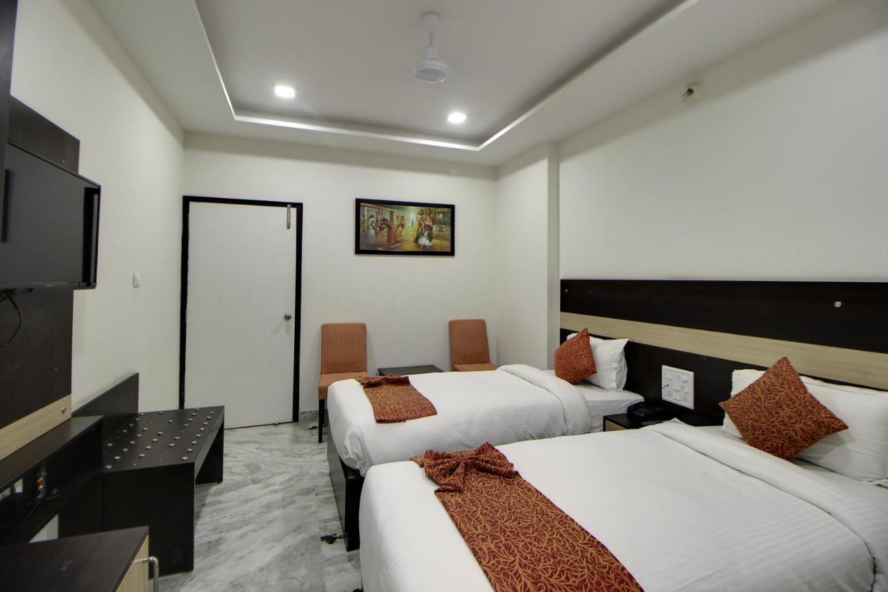 Royal Dezire Hotel