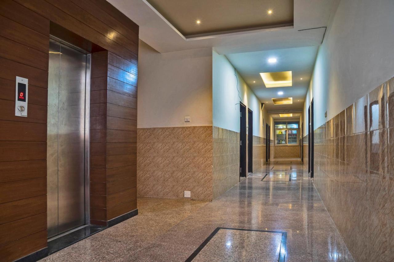 Royal Dezire Hotel