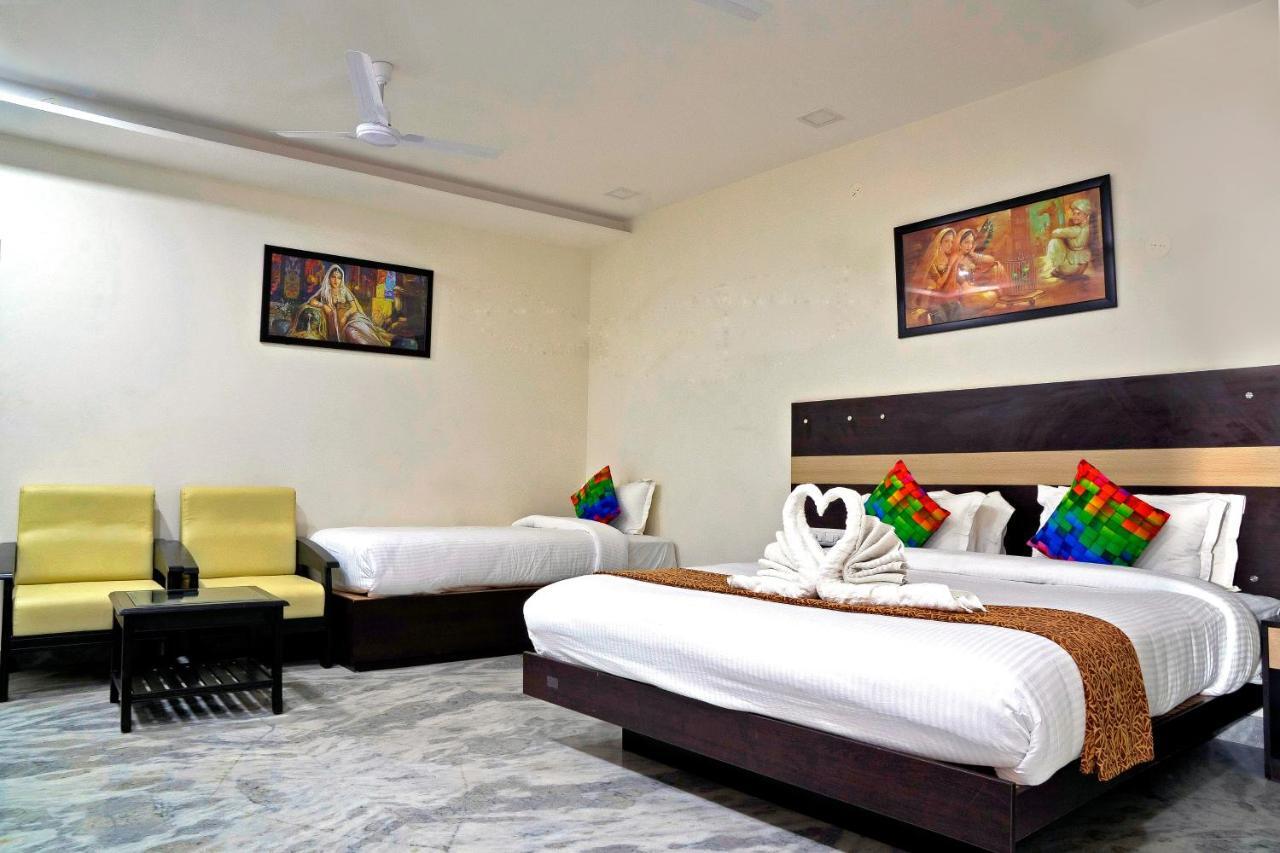Royal Dezire Hotel